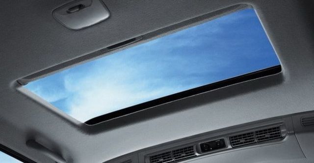 2010 Mitsubishi Super Zinger 2.4豪華型  第11張相片