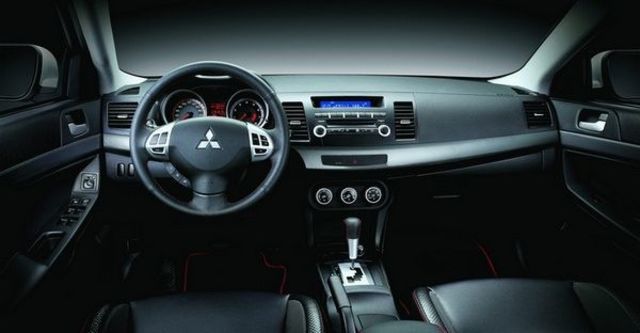 2009 Mitsubishi Lancer Fortis 1.8科技進階版  第6張相片