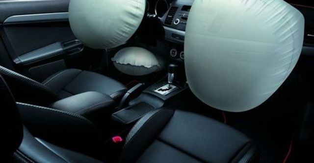 2009 Mitsubishi Lancer Fortis 2.0科技進階版  第8張相片