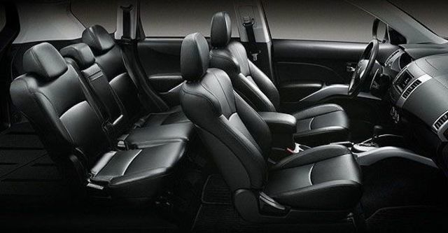 2009 Mitsubishi Outlander 2.4 2WD豪華型  第8張相片