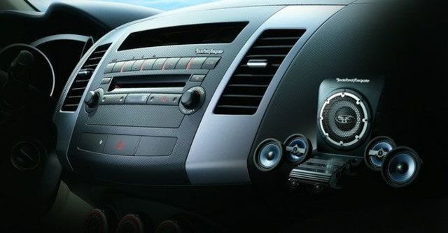 2009 Mitsubishi Outlander 3.0  第6張相片