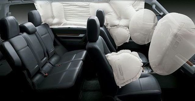 2009 Mitsubishi Pajero 3.2 DI-D  第8張相片