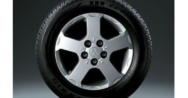2008 Mitsubishi Space Gear 2.4 Exi  第5張相片