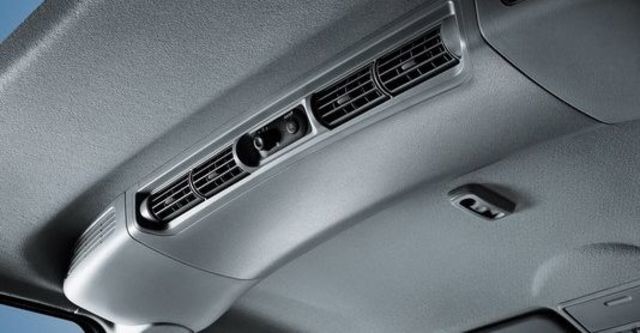 2008 Mitsubishi Zinger 2.4 豪華型  第8張相片
