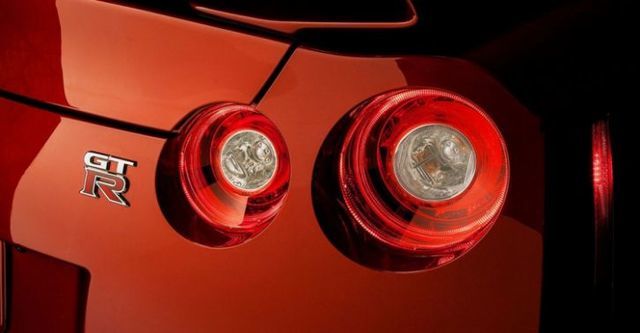 2015 Nissan GT-R 3.8 Black Edition  第6張相片