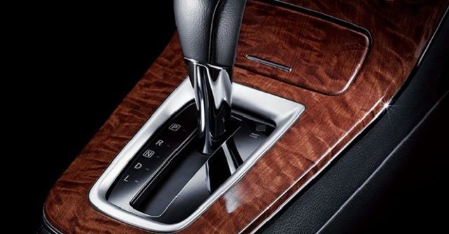 2015 Nissan Sentra 1.8 傳奇版  第9張相片