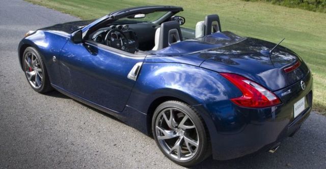 2014 Nissan 370Z Roadster 3.7  第7張相片