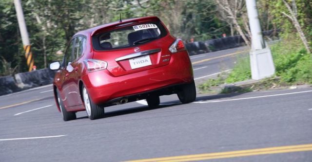 2014 Nissan Tiida 5D Turbo豪華版  第4張相片