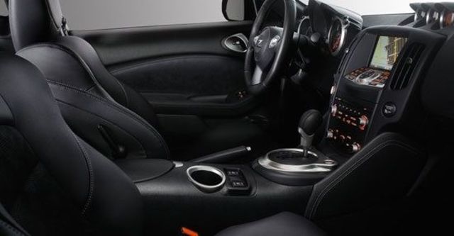 2013 Nissan 370Z Roadster 3.7  第9張相片