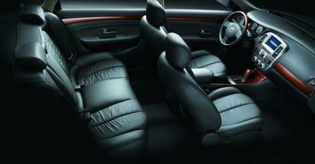 2013 Nissan Bluebird 2.0 H  第7張相片