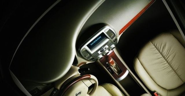 2013 Nissan Bluebird 2.0 H  第14張相片