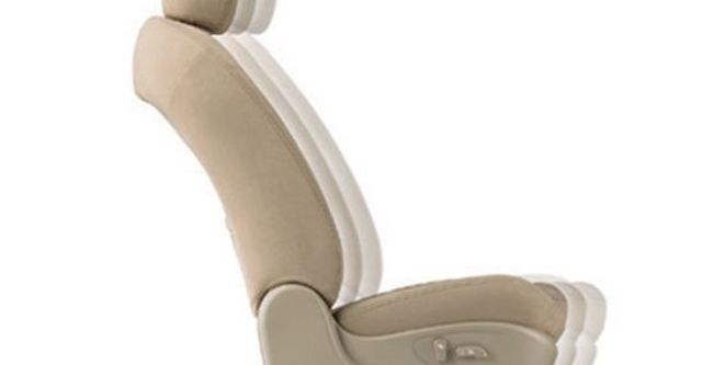 2013 Nissan Bluebird 2.0 I  第10張相片