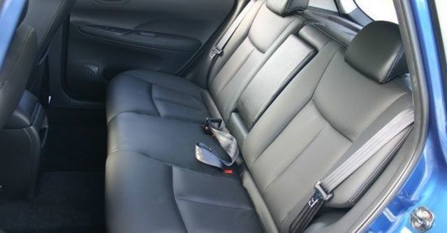2013 Nissan Tiida 5D 1.6 SV規  第10張相片