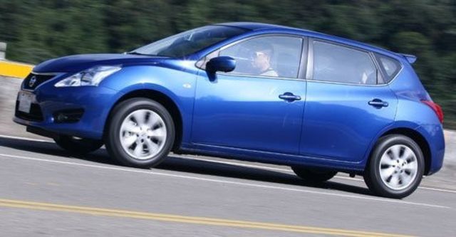 2013 Nissan Tiida 5D 1.6 S規  第1張相片