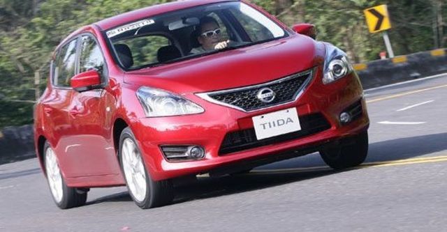 2013 Nissan Tiida 5D 1.6 Turbo SL規  第1張相片