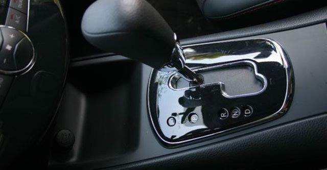 2013 Nissan Tiida 5D 1.6 Turbo S規  第7張相片