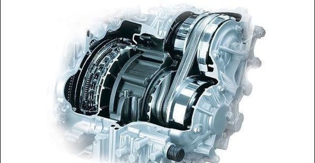 2012 Nissan Bluebird 2.0 L  第10張相片