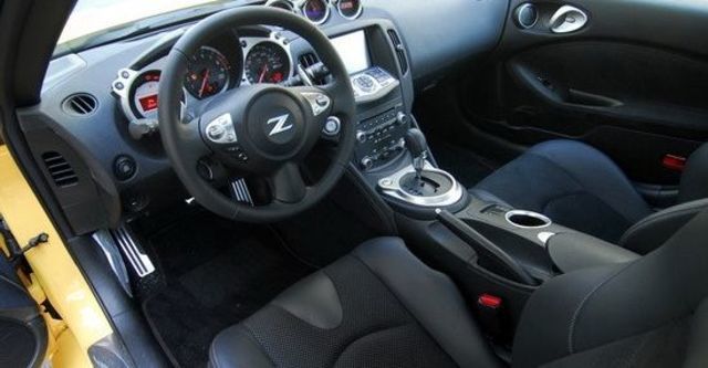 2011 Nissan 370Z Coupe 3.7  第5張相片