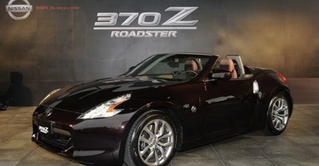 2011 Nissan 370Z Roadster 3.7  第1張相片