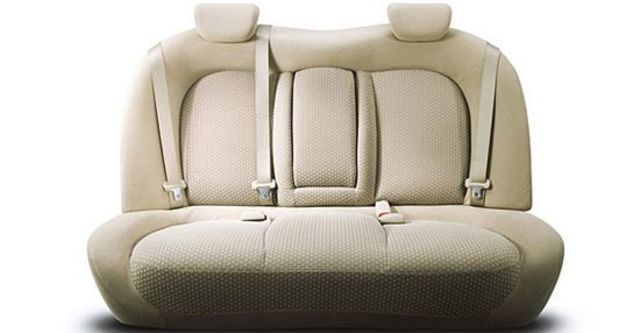 2011 Nissan Bluebird 2.0 L  第9張相片