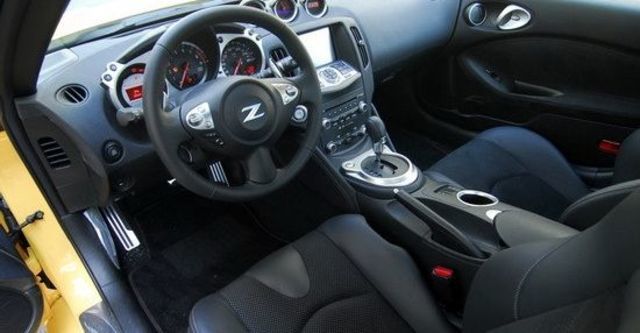 2010 Nissan 370Z Coupe  第5張相片
