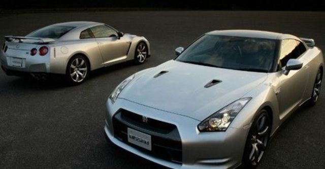 2009 Nissan GT-R Coupe  第4張相片