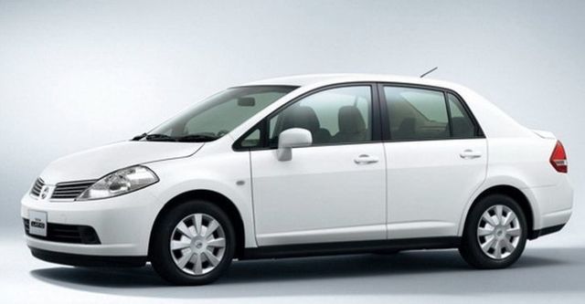 2008 Nissan Tiida 四門1.8L  第3張相片