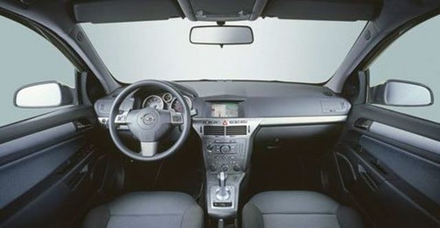 2011 Opel Astra 1.8 Club  第5張相片