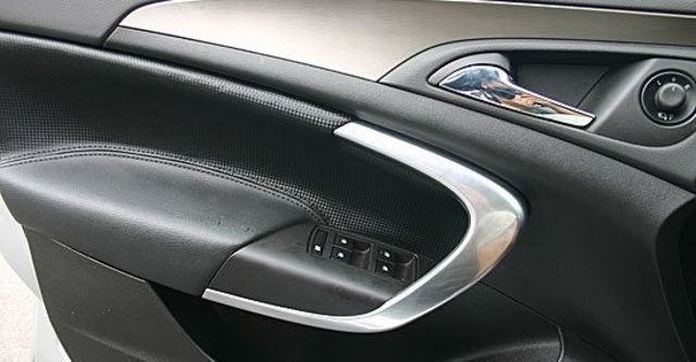 2011 Opel Insignia Sports Tourer 2.0 CDTI  第5張相片