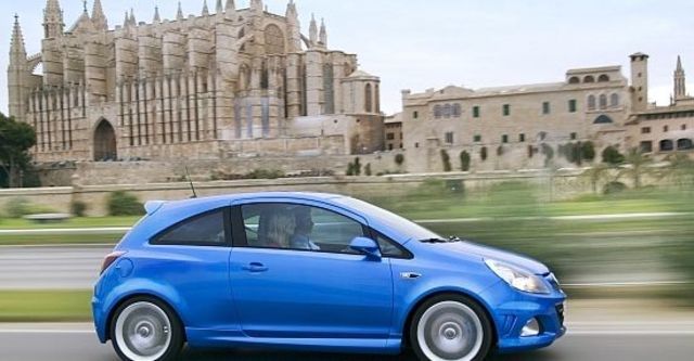 2010 Opel Corsa OPC  第6張相片
