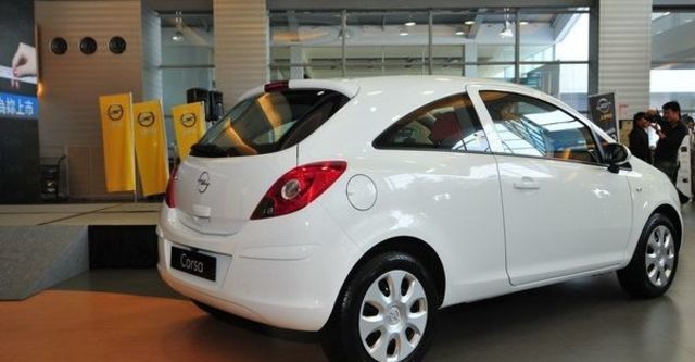 2009 Opel Corsa 1.4 Enjoy 3D  第11張相片