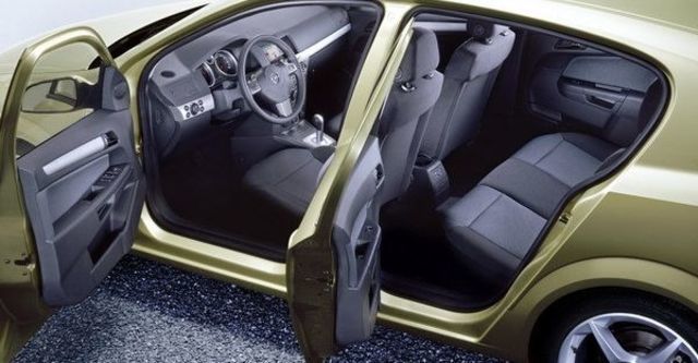 2008 Opel Astra 1.8 SRi  第7張相片