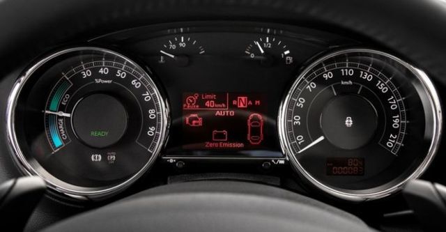 2014 Peugeot 3008 1.6 e-HDi Premium  第8張相片