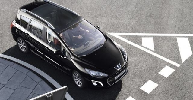 2014 Peugeot 308 SW 2.0 HDi Classic  第1張相片
