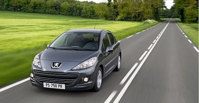 2013 Peugeot 207 1.6全景天窗版  第2張相片