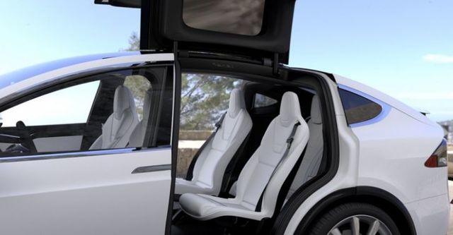 2017 Tesla Model X 75D  第9張相片