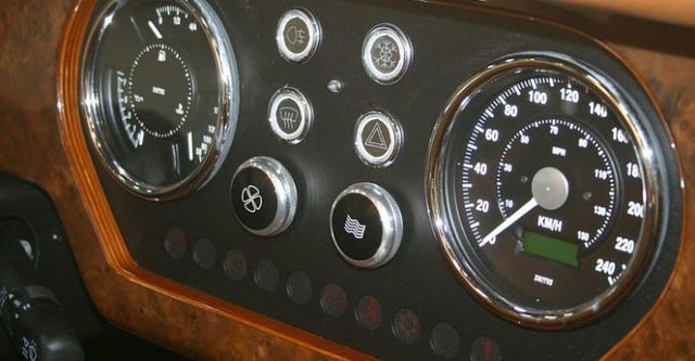 2017 Morgan Plus 4 2.0四座版  第10張相片