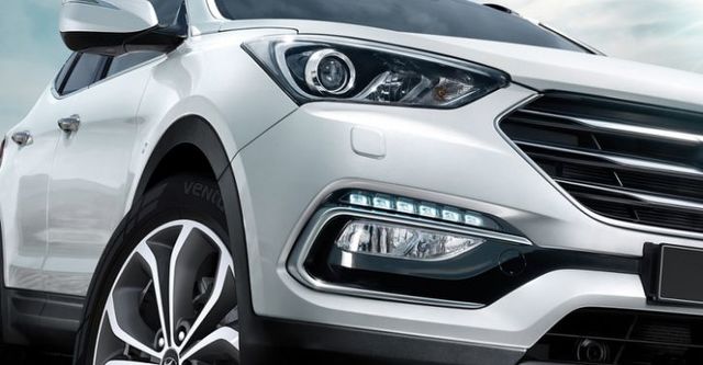 2017 Hyundai Santa Fe(NEW) 2.4首席款  第3張相片