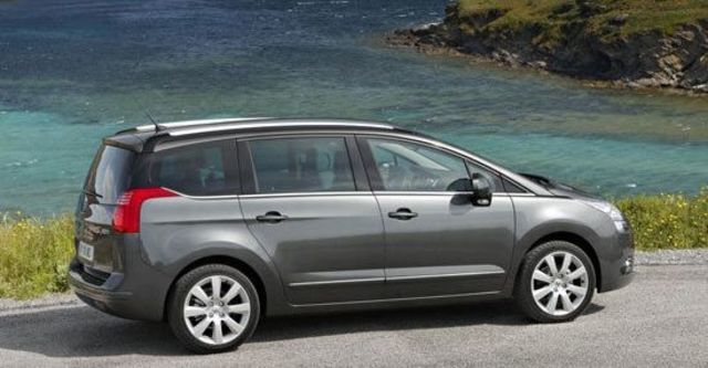 2013 Peugeot 5008 2.0 HDi Premium Pack  第9張相片