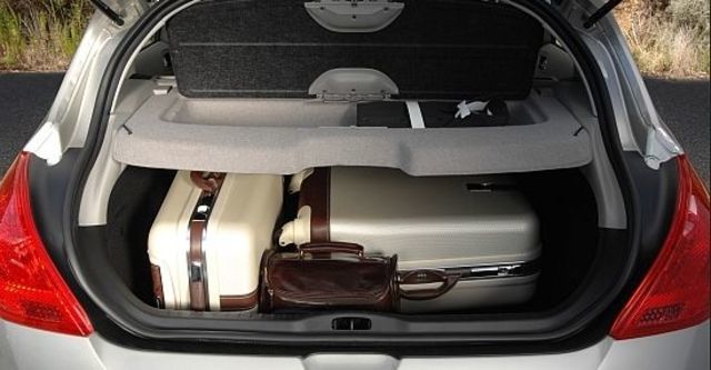 2012 Peugeot 308 2.0 HDi Classic  第5張相片