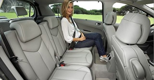 2011 Peugeot 308 SW 2.0 HDi Classic  第8張相片