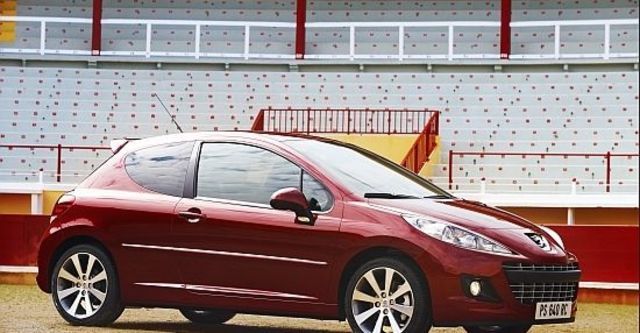 2010 Peugeot 207 GTi 1.6  第1張相片