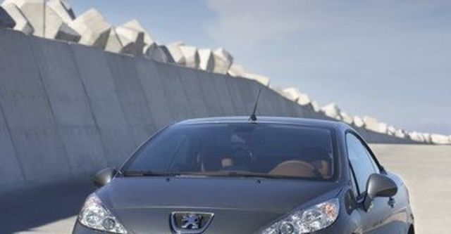 2009 Peugeot 207 CC 1.6  第5張相片