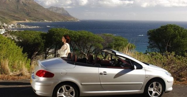 2009 Peugeot 307 CC 2  第5張相片