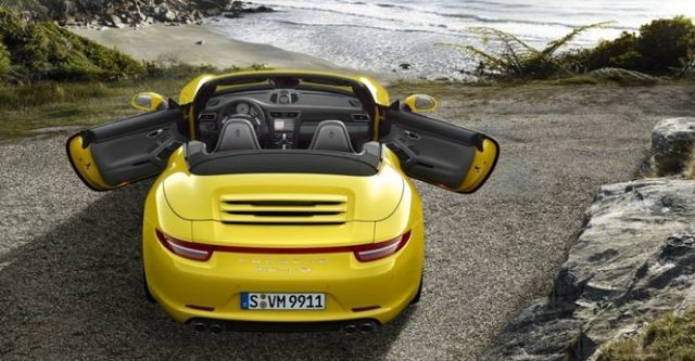 2015 Porsche 911 Carrera 4 S Cabriolet  第6張相片