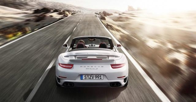 2015 Porsche 911 Turbo S Cabriolet  第5張相片