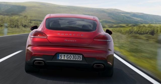 2015 Porsche Panamera 4  第5張相片