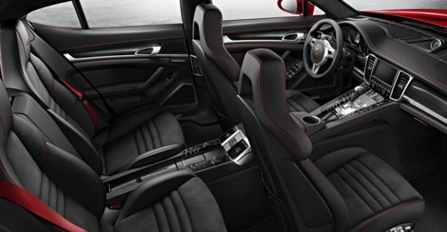 2015 Porsche Panamera GTS  第10張相片