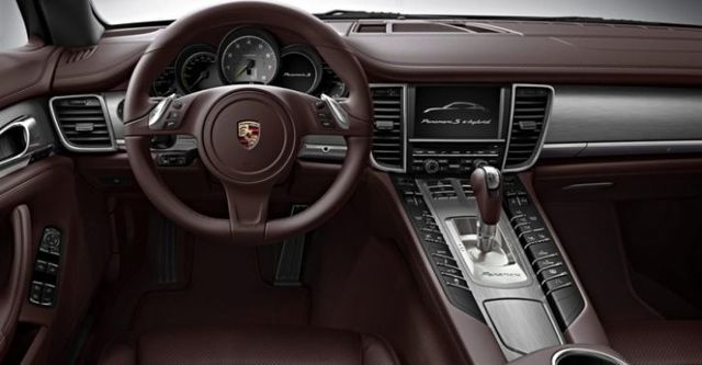 2015 Porsche Panamera S E-Hybrid  第7張相片