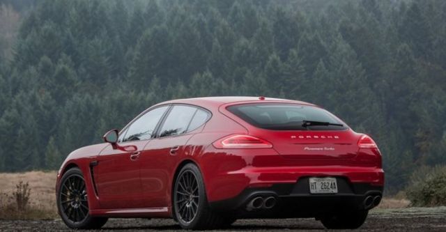 2015 Porsche Panamera Turbo  第5張相片